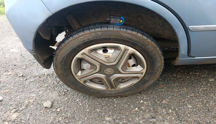 2010 Maruti Wagon R 1.0 LXI, Petrol, Manual, 76,296 km, tyre