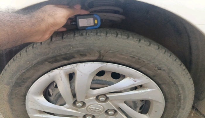 2020 Hyundai AURA S 1.2 CNG, Petrol, Manual, 1,16,183 km, tyre