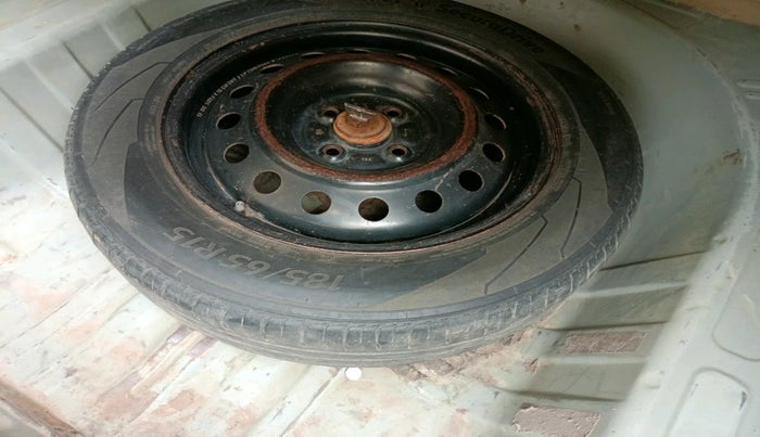 2013 Toyota Etios VD, Diesel, Manual, 2,41,000 km, tyre