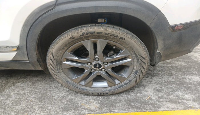 2021 KIA SELTOS HTX 1.5 PETROL, Petrol, Manual, 10,001 km, tyre