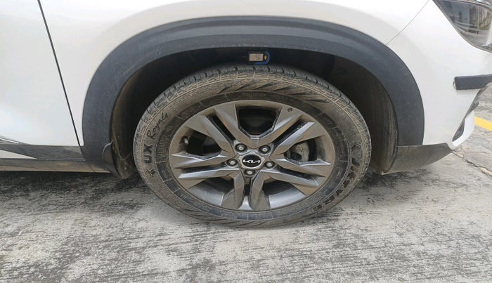 2021 KIA SELTOS HTX 1.5 PETROL, Petrol, Manual, 10,001 km, tyre