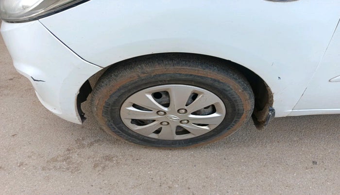 2010 Hyundai i10 ASTA 1.2, Petrol, Manual, 1,15,069 km, tyre