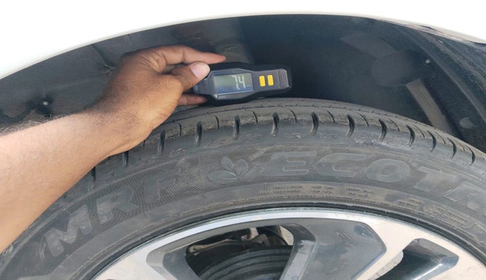 2023 Tata ALTROZ XM PLUS CNG, Petrol, Manual, 35,303 km, tyre