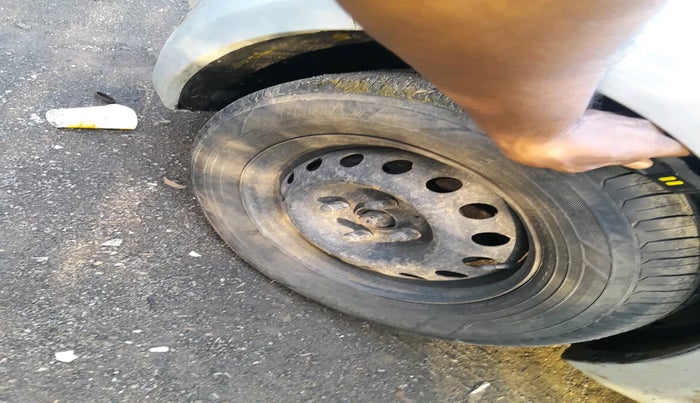 2011 Hyundai i20 MAGNA 1.4 CRDI, Diesel, Manual, 1,15,095 km, tyre