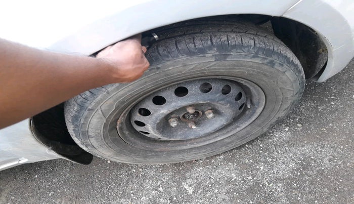 2011 Hyundai i20 MAGNA 1.4 CRDI, Diesel, Manual, 1,15,095 km, tyre