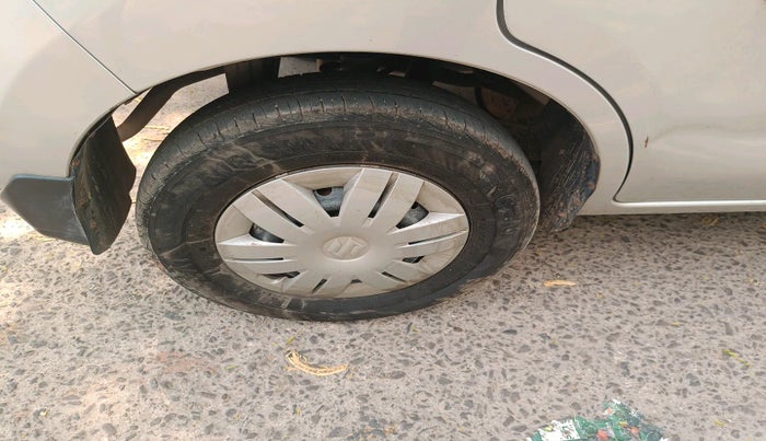 2021 Maruti Alto LXI, Petrol, Manual, 25,797 km, tyre