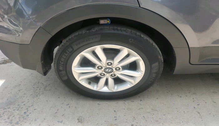 2016 Hyundai Creta SX 1.6 DIESEL, Diesel, Manual, 1,28,342 km, tyre