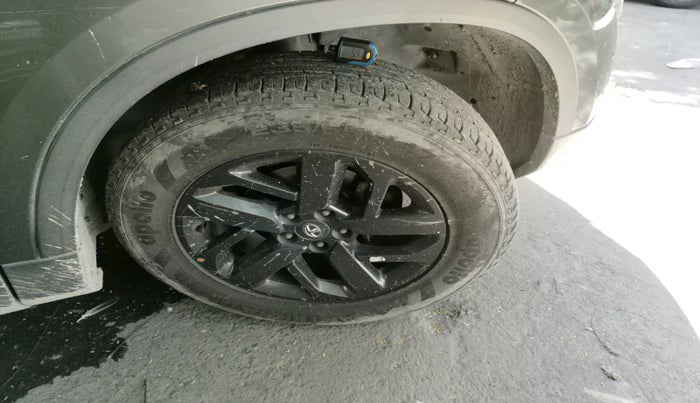 2021 Tata Safari XZA, Diesel, Automatic, 1,07,011 km, tyre