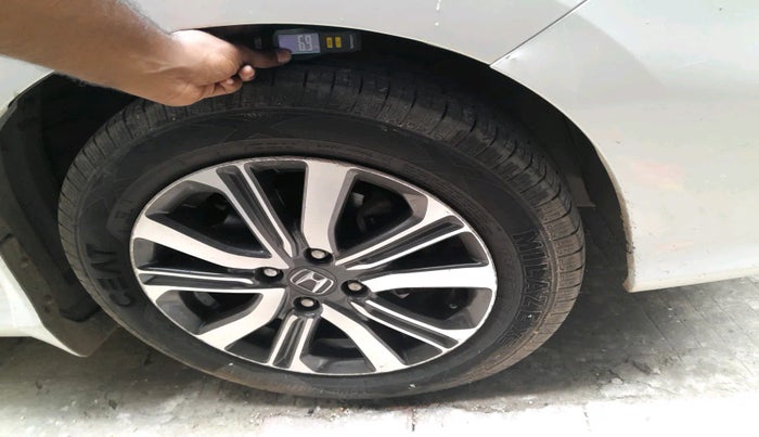 2017 Honda City 1.5L I-VTEC V MT, Petrol, Manual, 47,101 km, tyre