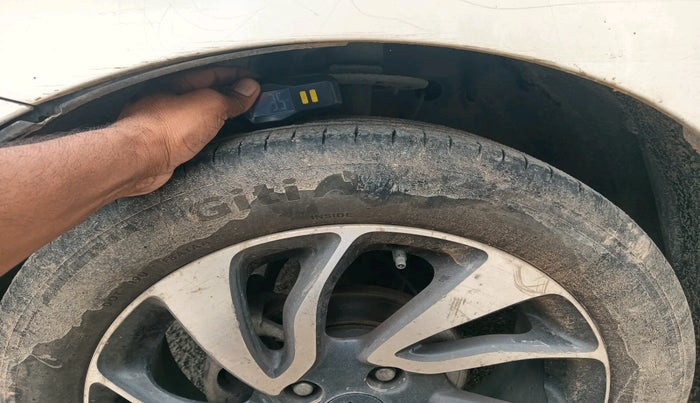 2022 Maruti Baleno ZETA PETROL 1.2, Petrol, Manual, 45,608 km, tyre