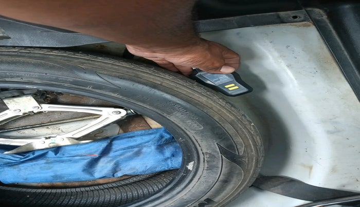 2022 Maruti Baleno ZETA PETROL 1.2, Petrol, Manual, 45,608 km, tyre