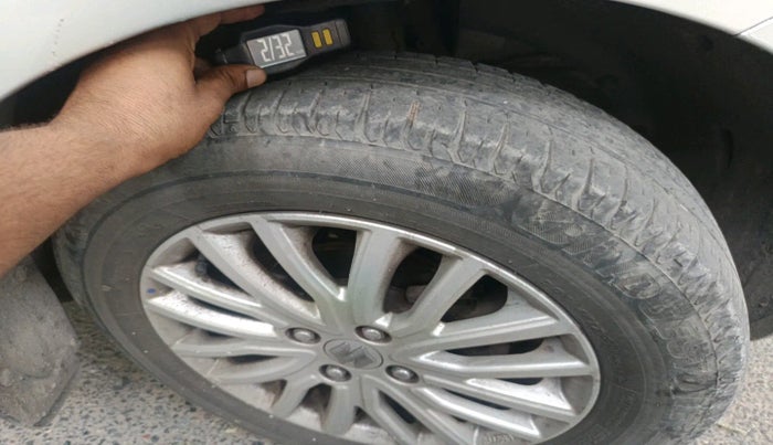 2018 Maruti Dzire ZXI, Petrol, Manual, 38,135 km, tyre