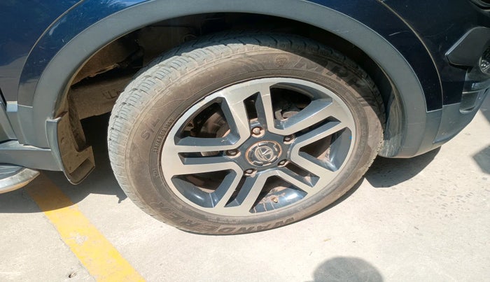 2018 Tata Hexa XTA 4X2 7 STR, Diesel, Automatic, 65,000 km, tyre