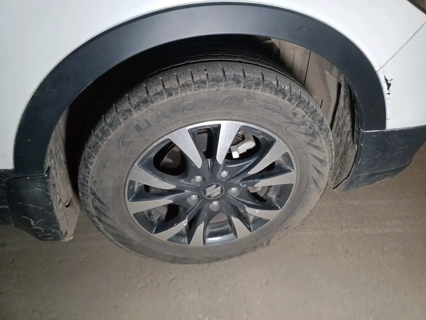 2022 Maruti S Cross ZETA 1.5, Petrol, Manual, 43,393 km, tyre