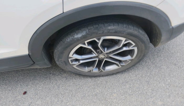 2022 Skoda KUSHAQ STYLE 1.0L TSI AT, Petrol, Automatic, 55,083 km, tyre