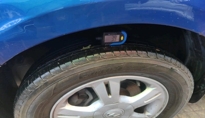 2010 Hyundai i20 ASTA 1.2, Petrol, Manual, 80,881 km, tyre