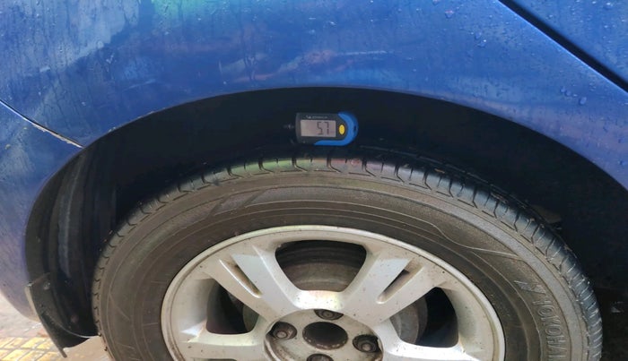 2010 Hyundai i20 ASTA 1.2, Petrol, Manual, 80,881 km, tyre