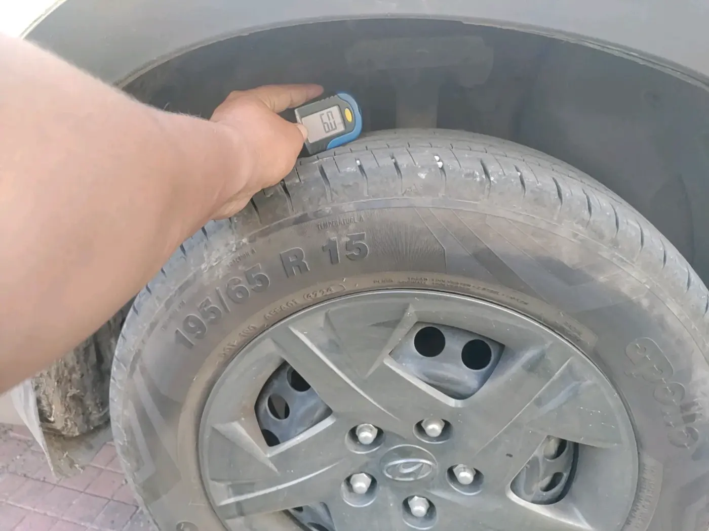 2024 Hyundai VENUE SX 1.2 PETROL, Petrol, Manual, 11,049 km, tyre