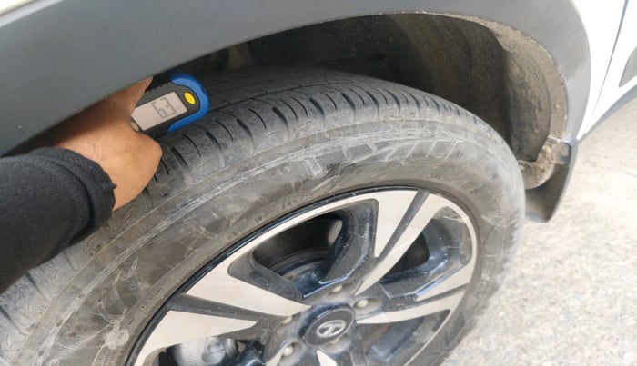 2022 Tata NEXON EV XZ PLUS LUX, Electric, Automatic, 13,000 km, tyre