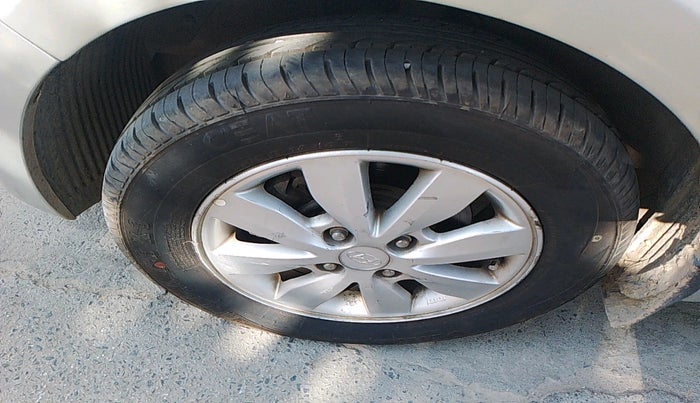 2013 Hyundai i20 SPORTZ 1.2, Petrol, Manual, 95,612 km, tyre