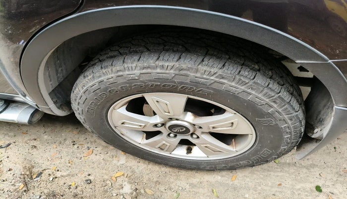 2013 Mahindra XUV500 W8, Diesel, Manual, 86,130 km, tyre