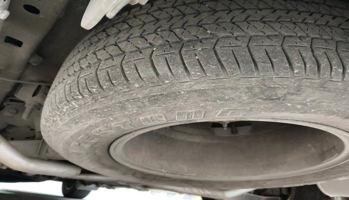 2013 Mahindra XUV500 W8, Diesel, Manual, 86,130 km, tyre