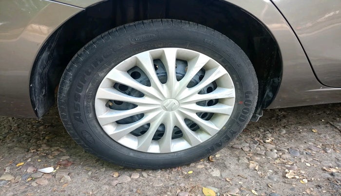 2020 Maruti Ciaz SIGMA 1.5 SHVS MT  PETROL, Petrol, Manual, 21,549 km, tyre