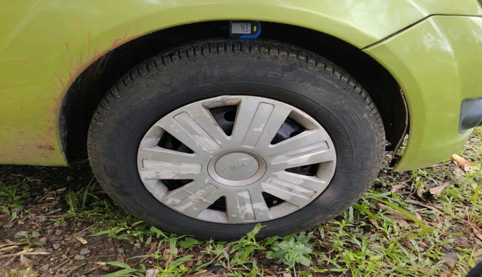 2012 Ford Figo EXI 1.4 DIESEL, Diesel, Manual, 1,63,341 km, tyre