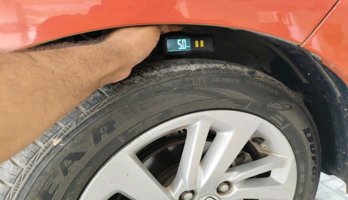 2015 Honda Jazz 1.2L I-VTEC V AT, Petrol, Automatic, 64,104 km, tyre