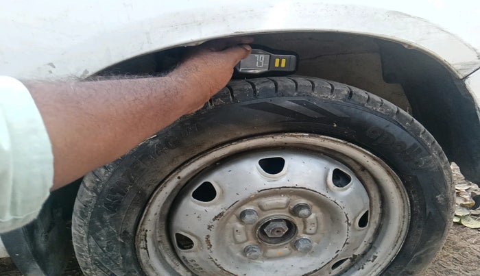 2010 Maruti Alto K10 LXI, Petrol, Manual, 1,26,687 km, tyre