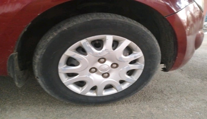 2010 Hyundai i20 MAGNA 1.2, Petrol, Manual, 86,688 km, tyre