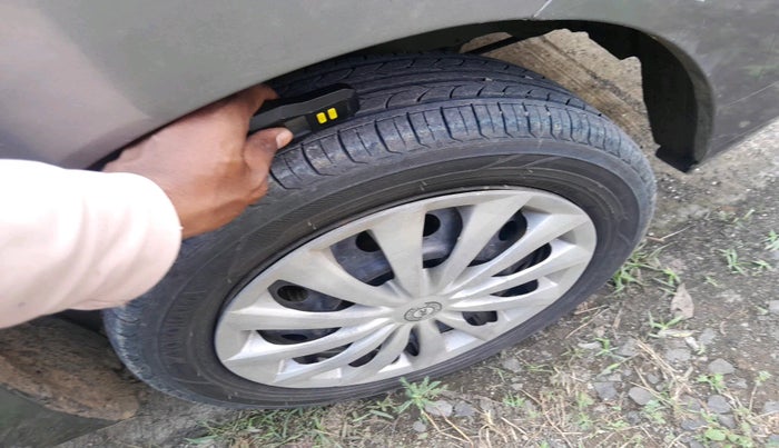 2016 Maruti Wagon R 1.0 VXI, Petrol, Manual, 80,543 km, tyre