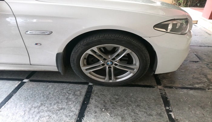 2017 BMW 5 Series 520D M SPORT, Diesel, Automatic, 65,607 km, tyre
