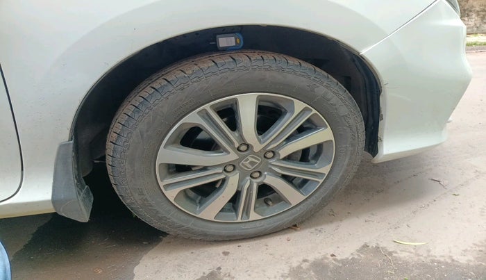 2019 Honda City 1.5L I-VTE V CVT, Petrol, Automatic, 72,314 km, tyre