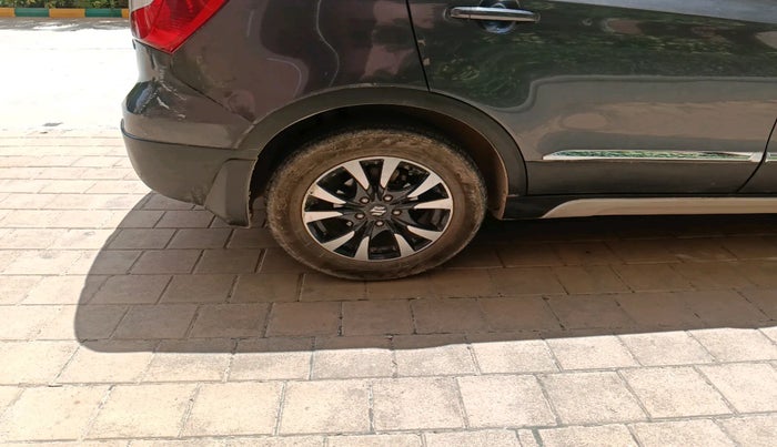 2017 Maruti S Cross ZETA 1.3, Diesel, Manual, 80,994 km, tyre