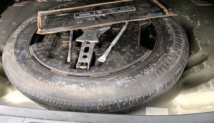 2018 Maruti S Cross ZETA 1.3, Diesel, Manual, 1,83,040 km, tyre