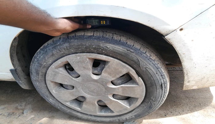 2011 Maruti Alto K10 VXI, Petrol, Manual, 58,821 km, tyre