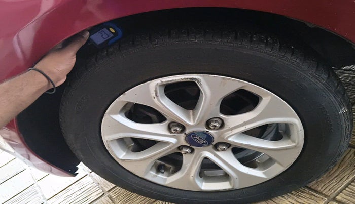 2015 Ford Figo Aspire TITANIUM 1.5 PETROL AT, Petrol, Automatic, 77,643 km, tyre