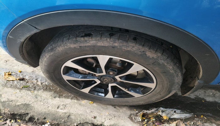 2020 Tata NEXON XZ PLUS PETROL, Petrol, Manual, 56,992 km, tyre