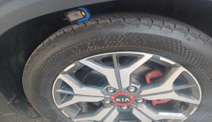 2020 KIA SELTOS GTX PLUS DCT 1.4 PETROL, Petrol, Automatic, 1,33,120 km, tyre