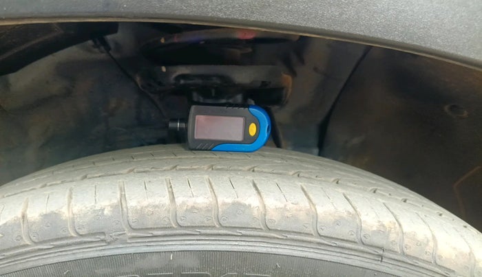 2021 Hyundai VENUE S 1.2, Petrol, Manual, 6,970 km, tyre