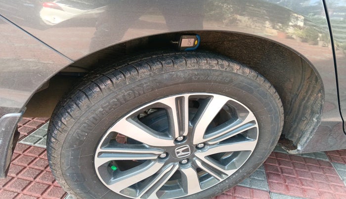 2017 Honda City 1.5L I-VTEC V MT, Petrol, Manual, 54,500 km, tyre