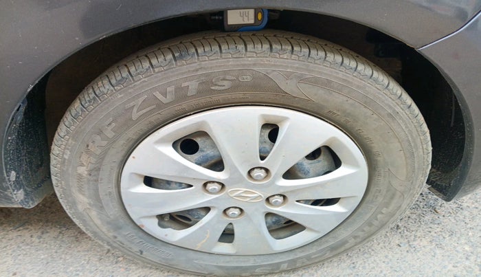 2012 Hyundai i10 MAGNA 1.2, Petrol, Manual, 89,992 km, tyre