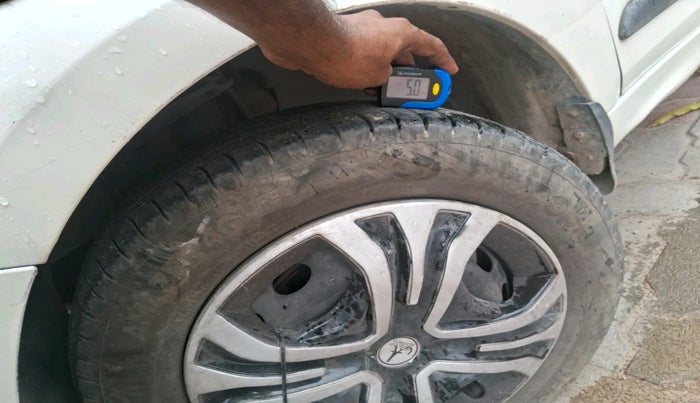2019 Tata Tiago XT PETROL, Petrol, Manual, 83,173 km, tyre