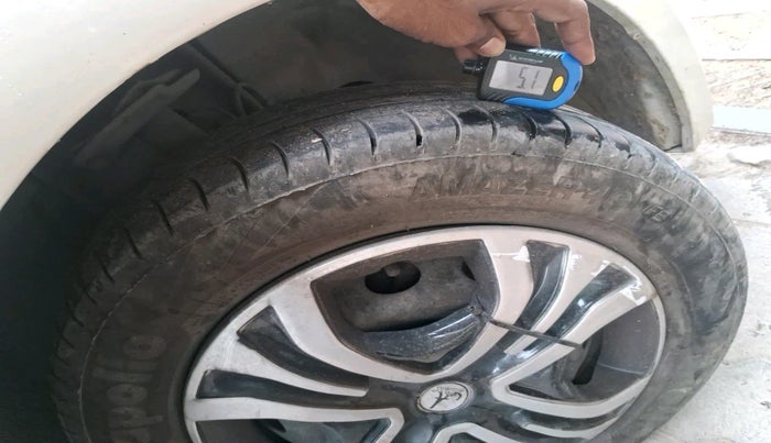 2019 Tata Tiago XT PETROL, Petrol, Manual, 83,173 km, tyre