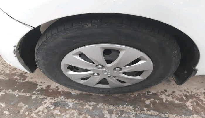 2010 Hyundai i10 MAGNA 1.2, Petrol, Manual, 74,244 km, tyre