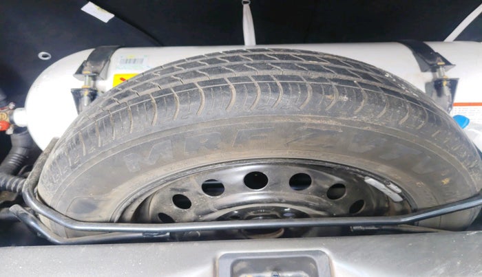 2023 Maruti New Wagon-R VXI CNG 1.0, Petrol, Manual, 57,515 km, tyre