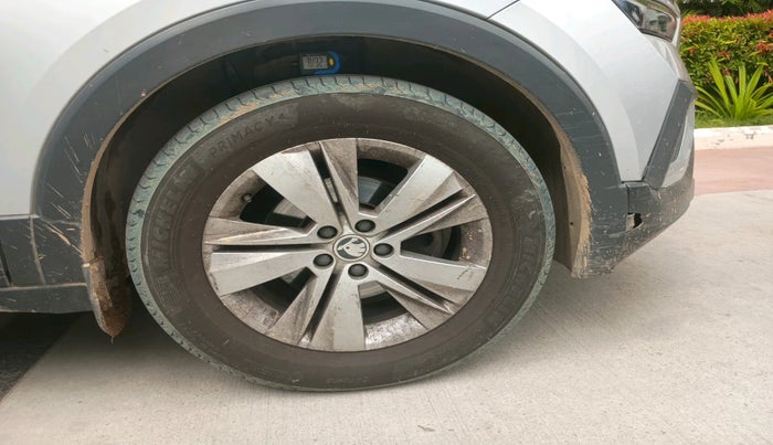 2022 Skoda KUSHAQ AMBITION 1.0L TSI AT, Petrol, Automatic, 39,363 km, tyre