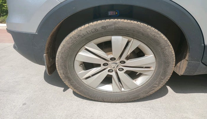 2022 Skoda KUSHAQ AMBITION 1.0L TSI AT, Petrol, Automatic, 39,363 km, tyre