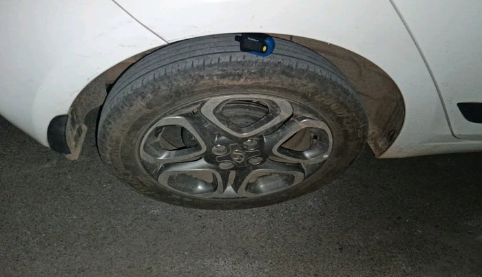 2018 Hyundai Elite i20 ASTA 1.2 (O), Petrol, Manual, 96,710 km, tyre